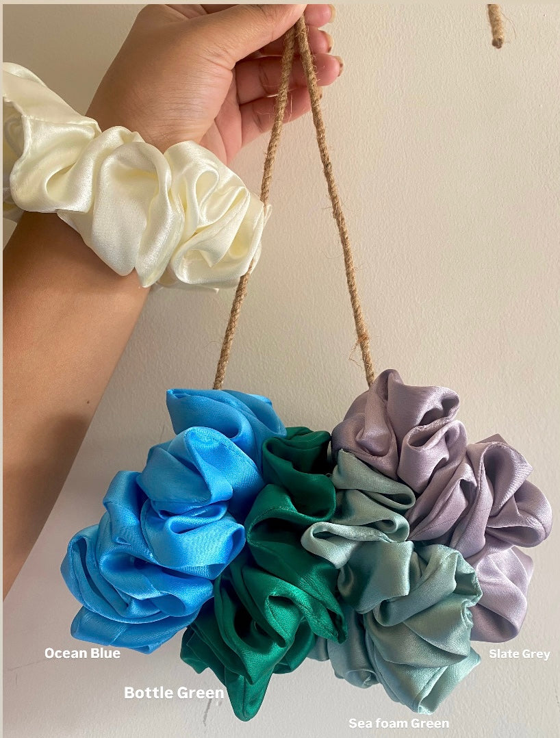 Satin Scrunchies (XL)