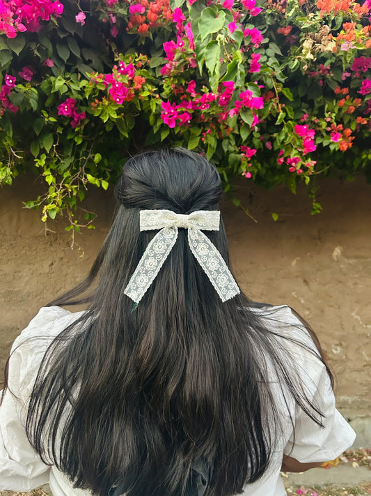 Lacy Elegance  Bow